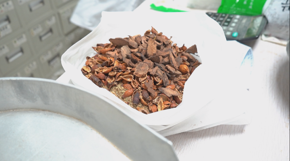 体检一查就是乳腺囊肿！别慌，90% 都是良性，但这件事必须早做